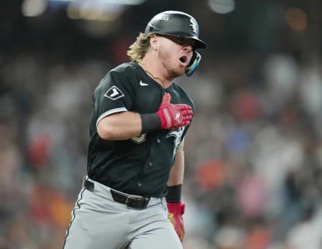 White Sox put end to 21-year playoff drought